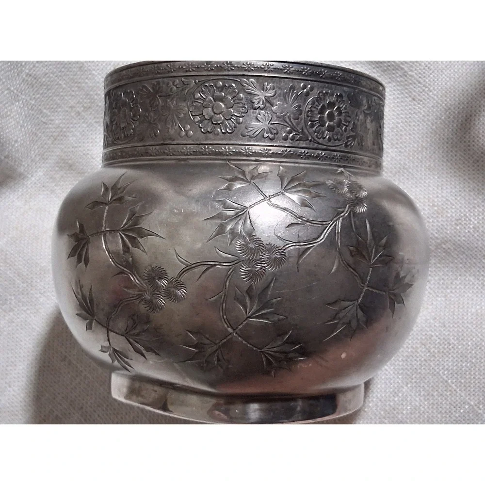 James W Tufts Boston Quadruple Plate Silver Thistle Floral Bowl 1940 Victorian